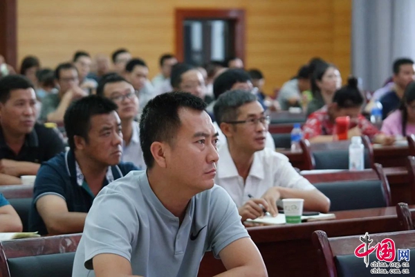 acd8704b-4a7c-4ee1-81e3-cd3ad17604ff.jpg