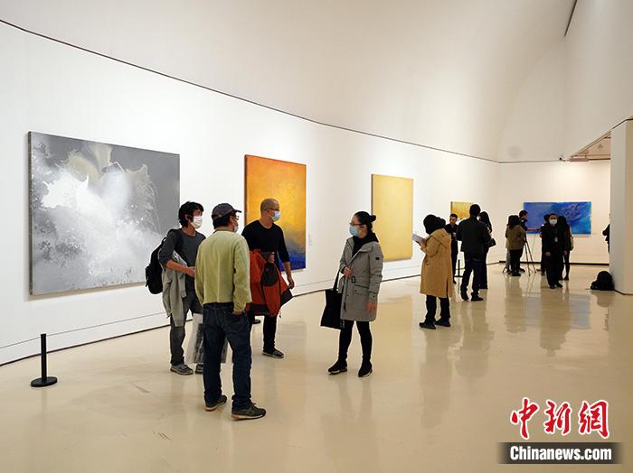 点击进入下一页
