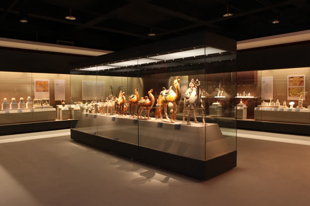 《丝路起点·盛世商魂》展